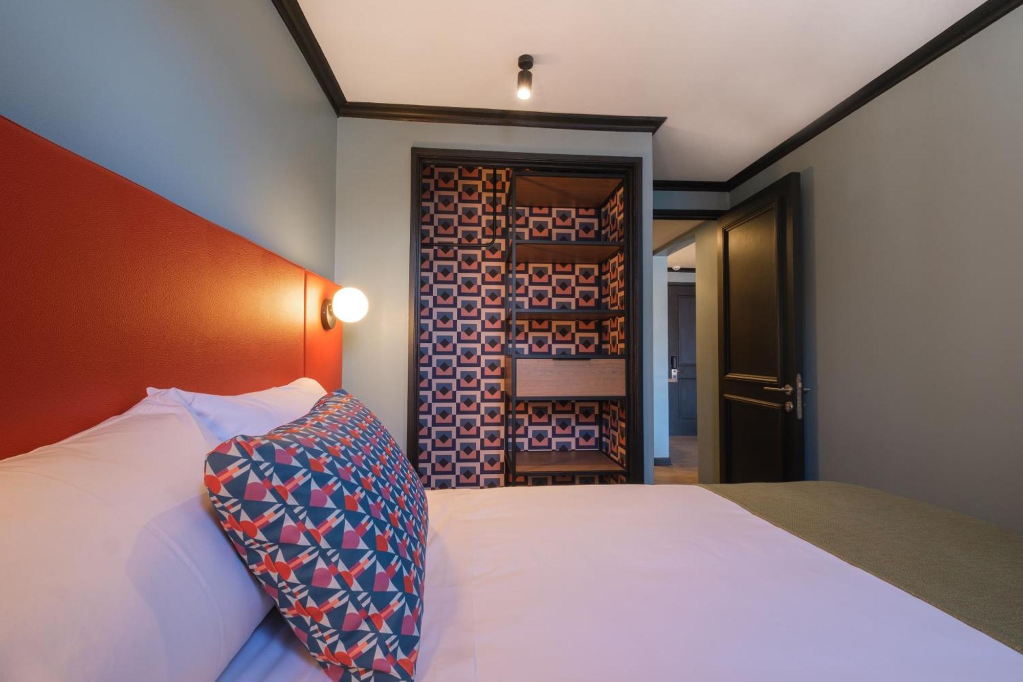 Aparthotel Serviced *