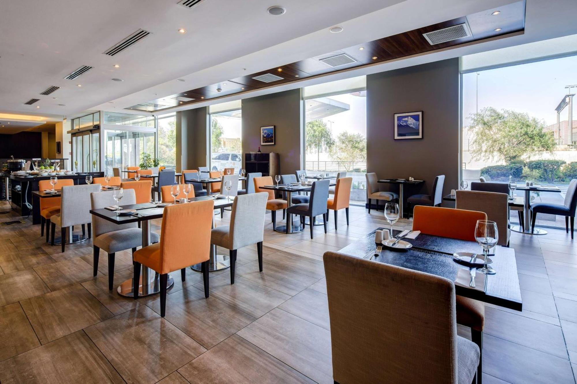 La Quinta By Wyndham Aeropuerto 4* Santiago