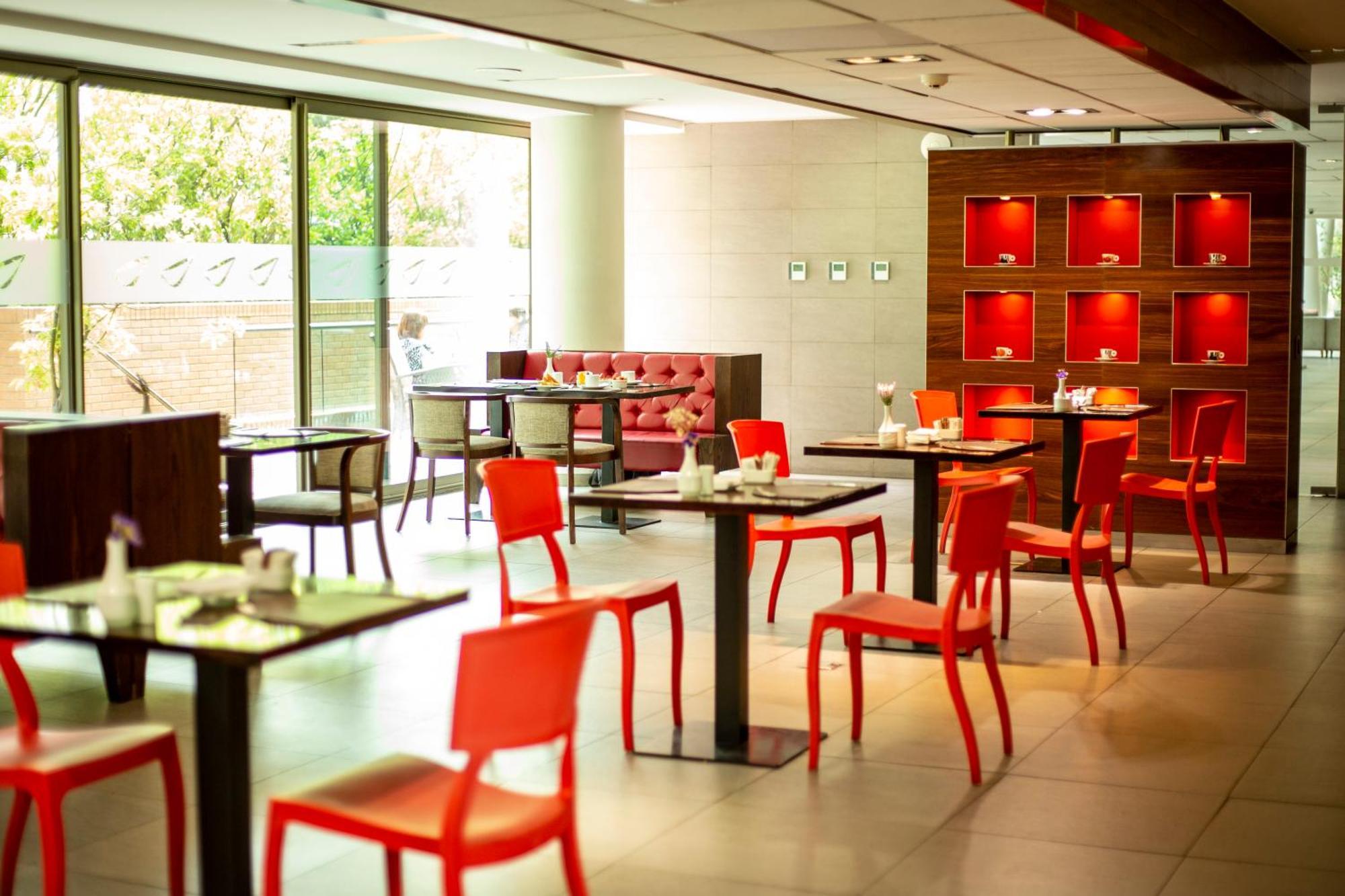 Abba Presidente Hotel