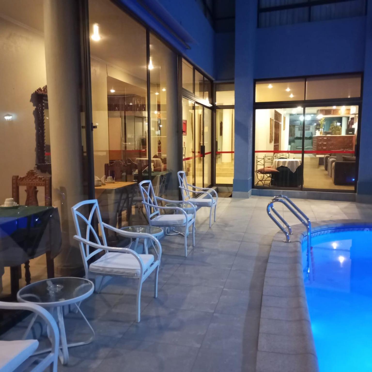 Alcala Del Rio Hotel