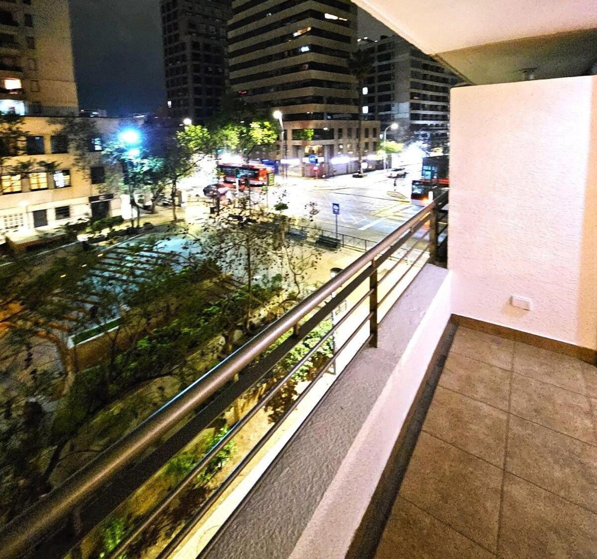 Apartment Metro Manuel Montt Apartrent Santiago