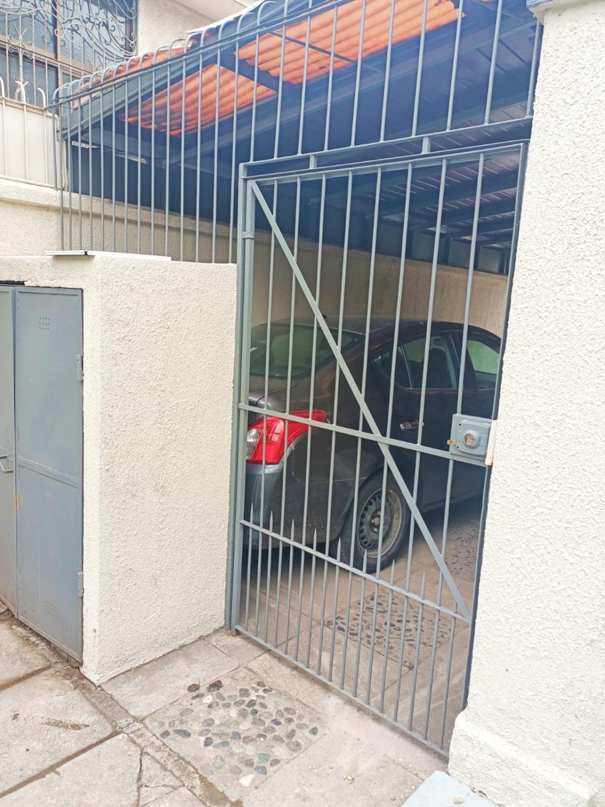 Apartment Familiar Nunoa Con Estacionamiento A Pasos Del Estadio Nacional E Isp *