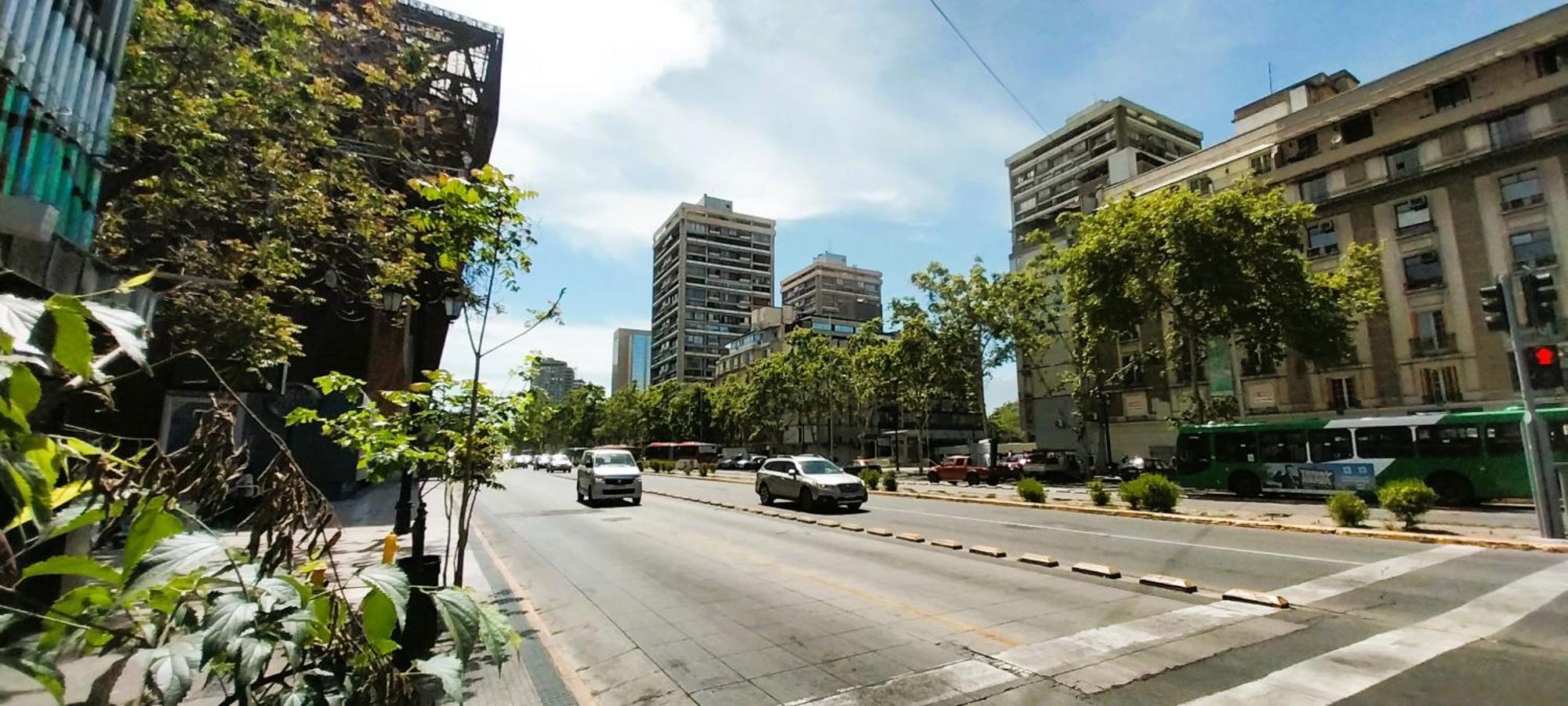 Apartment Barrio Historico 3 Min Metro, Wifi, Netflik, Comodidad