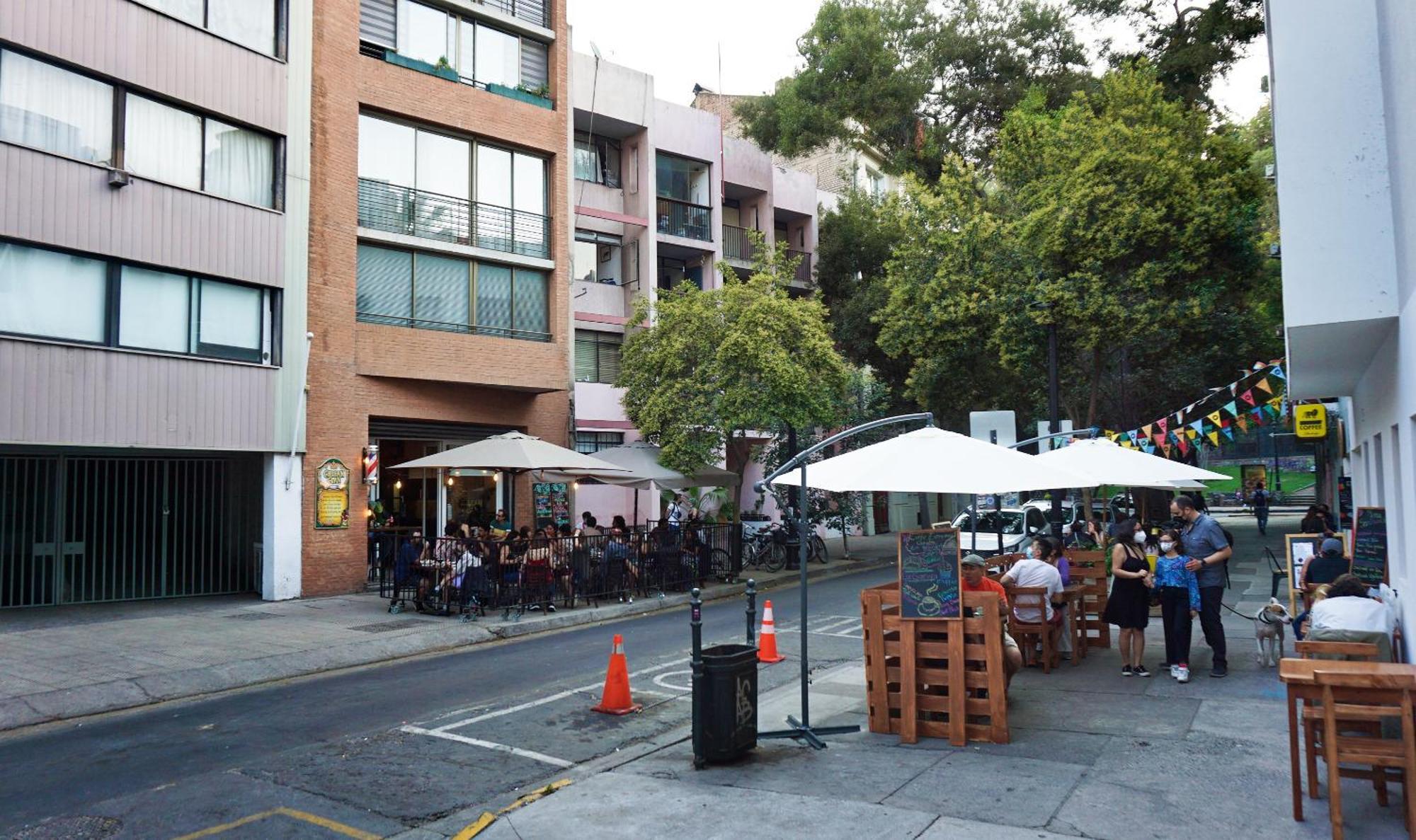 Barrio Historico 3 Min Metro, Wifi, Netflik, Comodidad Apartment *