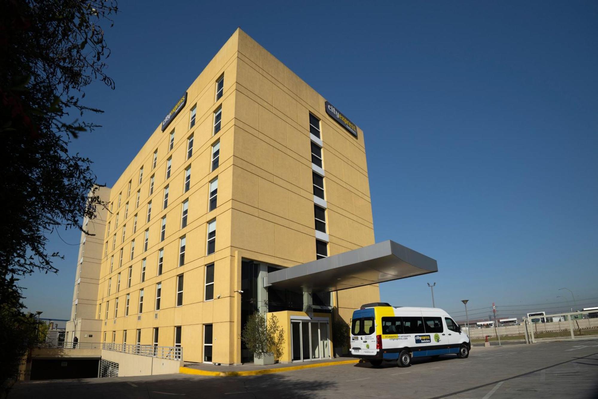 Express By Marriott Aeropuerto 3* Santiago
