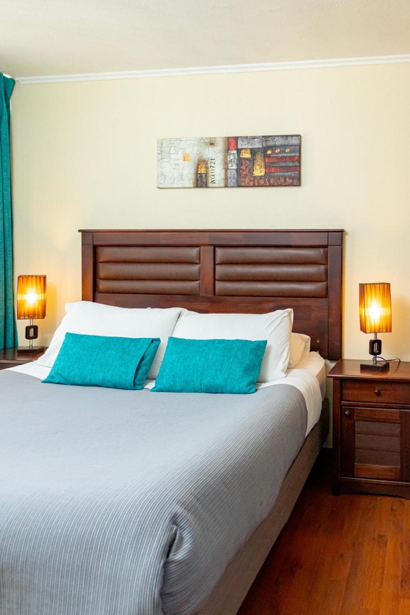 Aparthotel Tagle Santiago