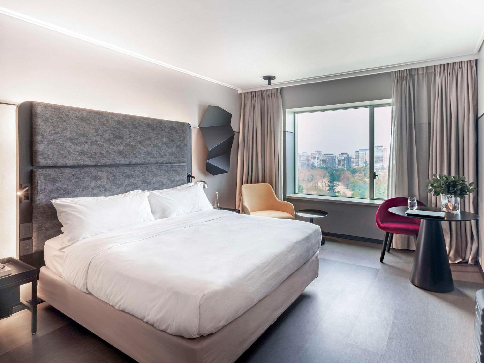 Pullman Vitacura 5* Santiago