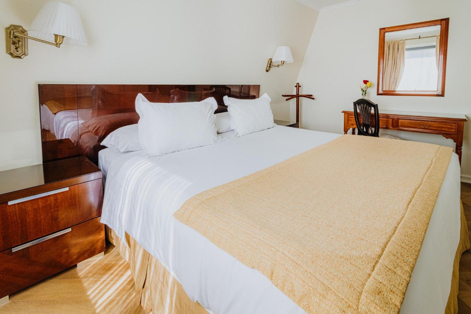 Aparthotel Orly Santiago
