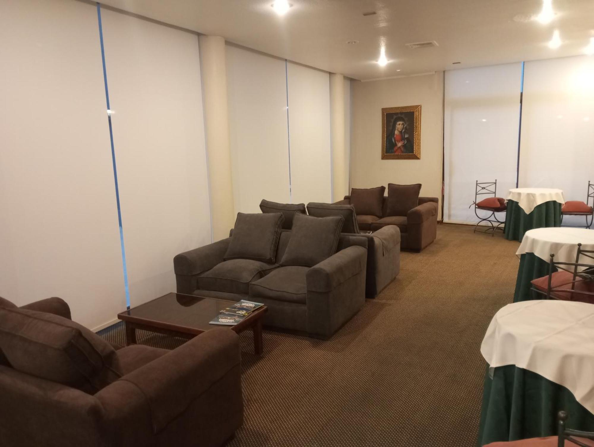 Alcala Del Rio Hotel Santiago