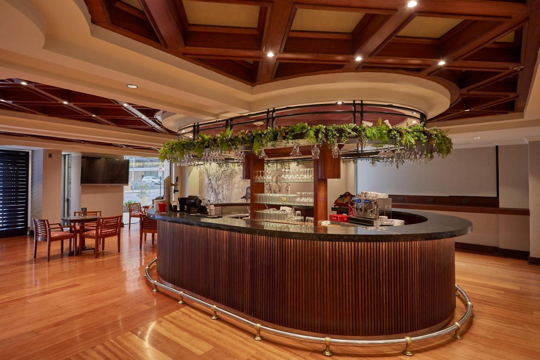 Khách sạn Plaza El Bosque Ebro Santiago