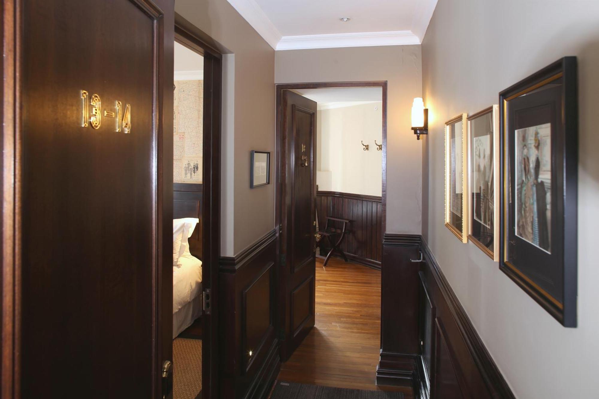 Boutique Castillo Rojo 4* Santiago