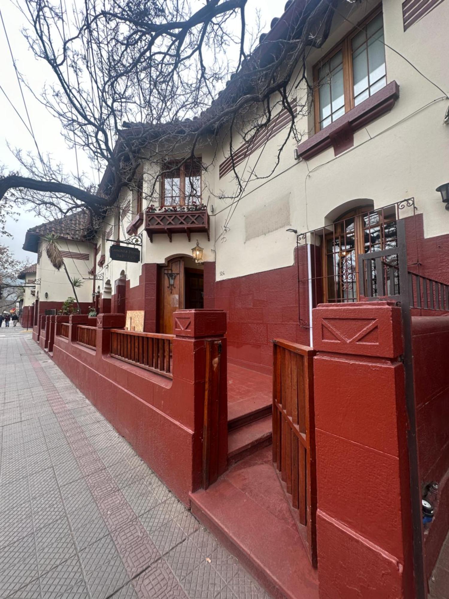 Guest house Maktvb Montt - Hostal Boutique Santiago