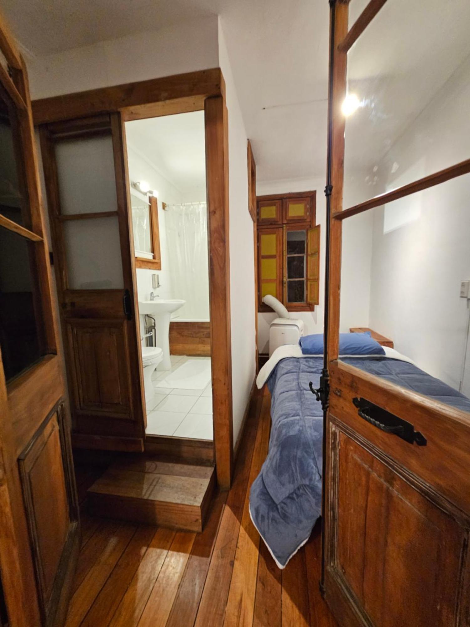 Guest house Maktvb Montt - Hostal Boutique Santiago