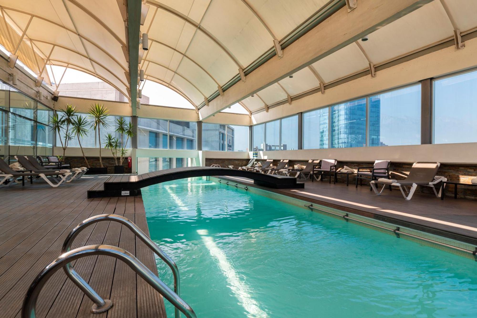 Khách sạn Western Premier Marina Condes 4*