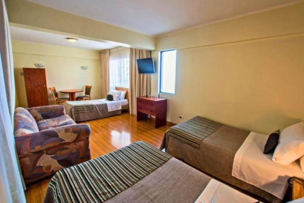 Dacarlo Hotel