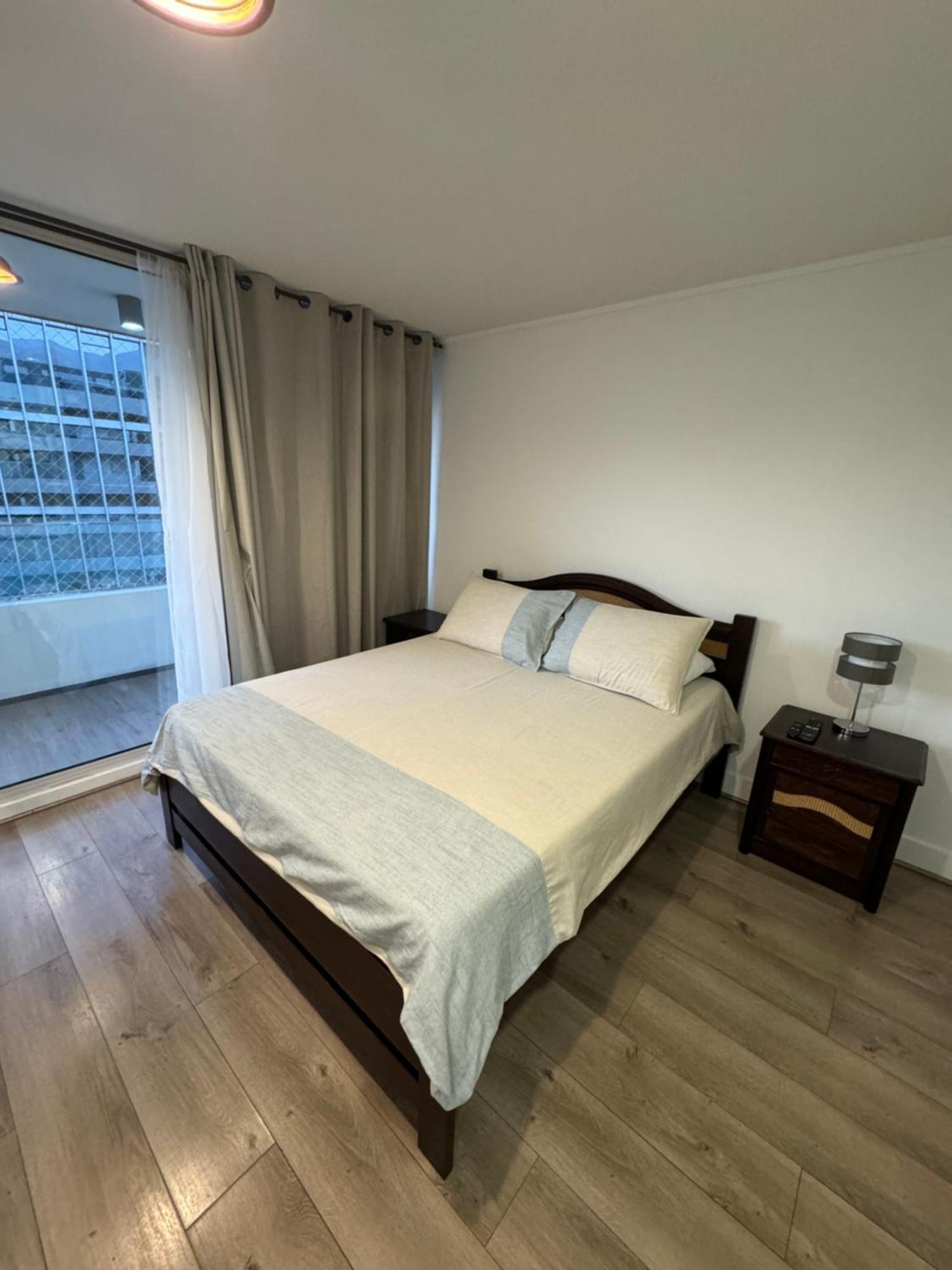 Depto A Pasos Clinica Condes Apartment Santiago