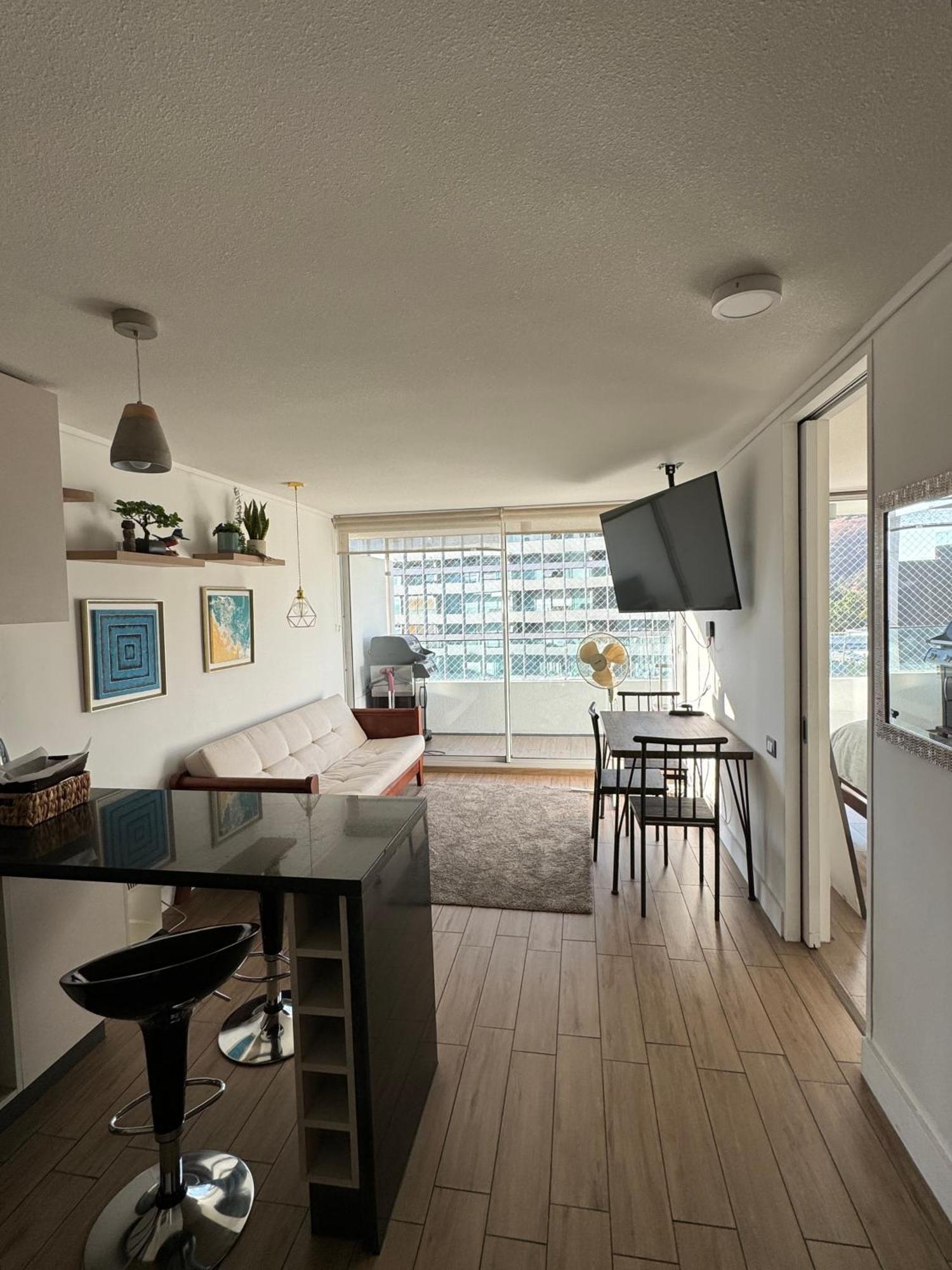 Depto A Pasos Clinica Condes Apartment Santiago