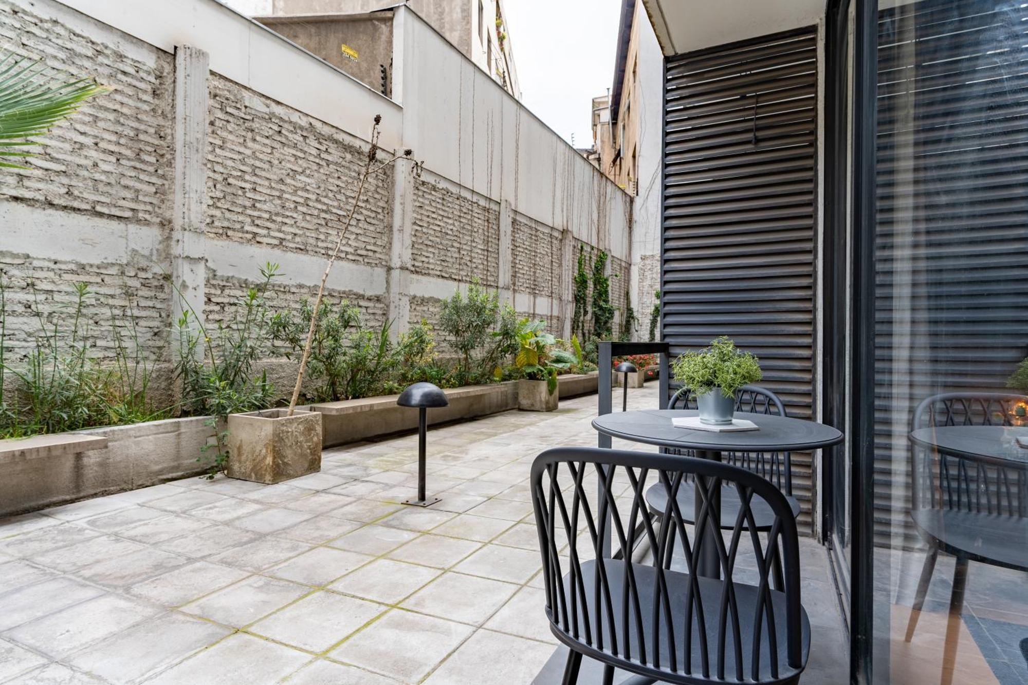 Apartamento Dpto Recien Remodelado Y Con Patio Santiago