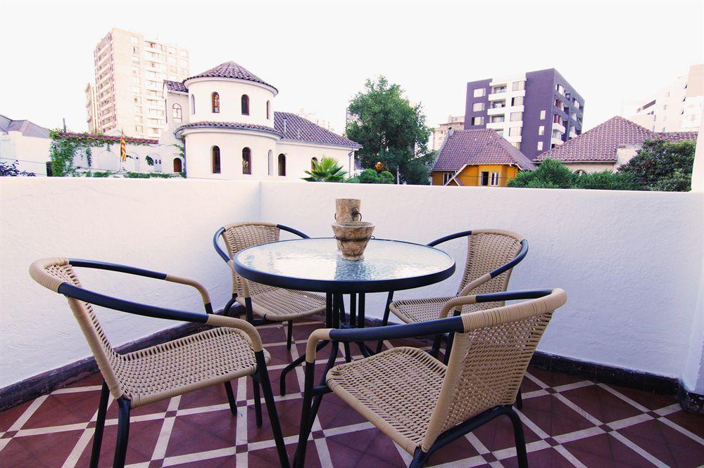 De Blasis Budget Rooms Santiago