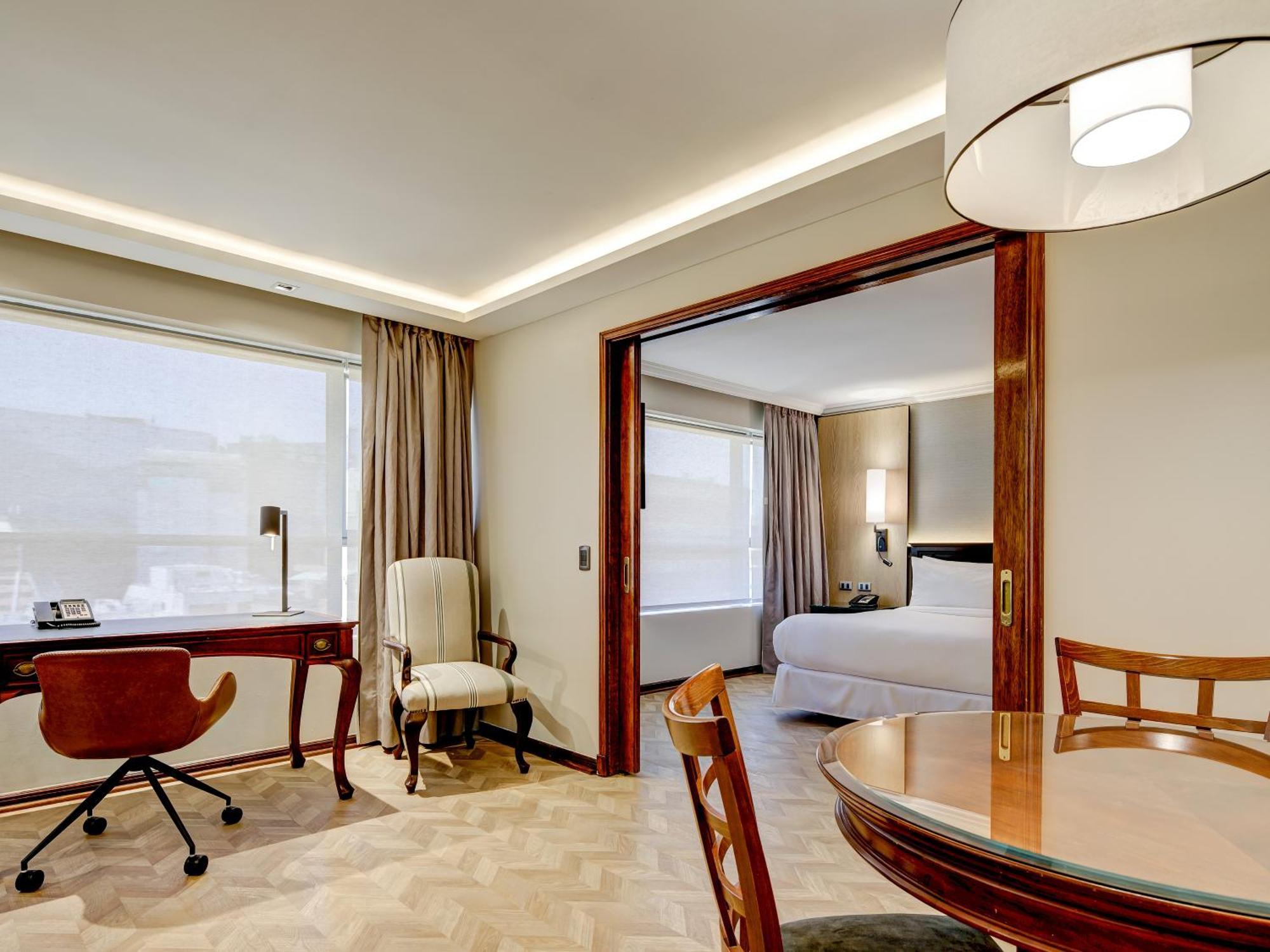 Plaza El Bosque Ebro 5* Santiago