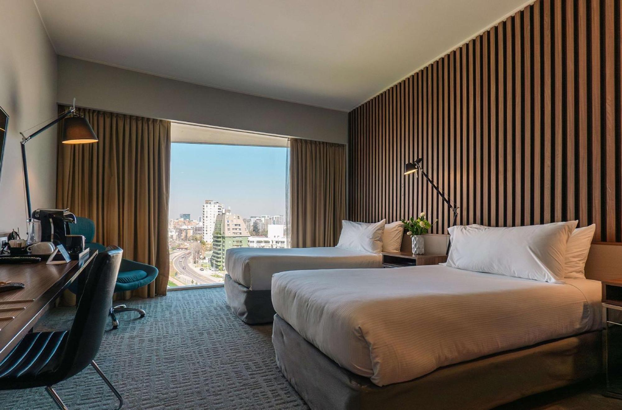 Doubletree By Hilton Kennedy, Chile Hotel Santiago