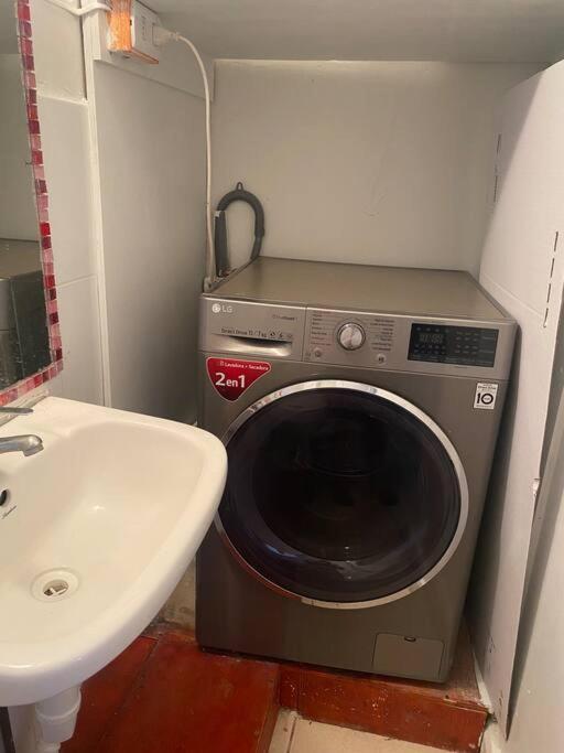 Amplio Depto En Barrio Lastarria Apartment *