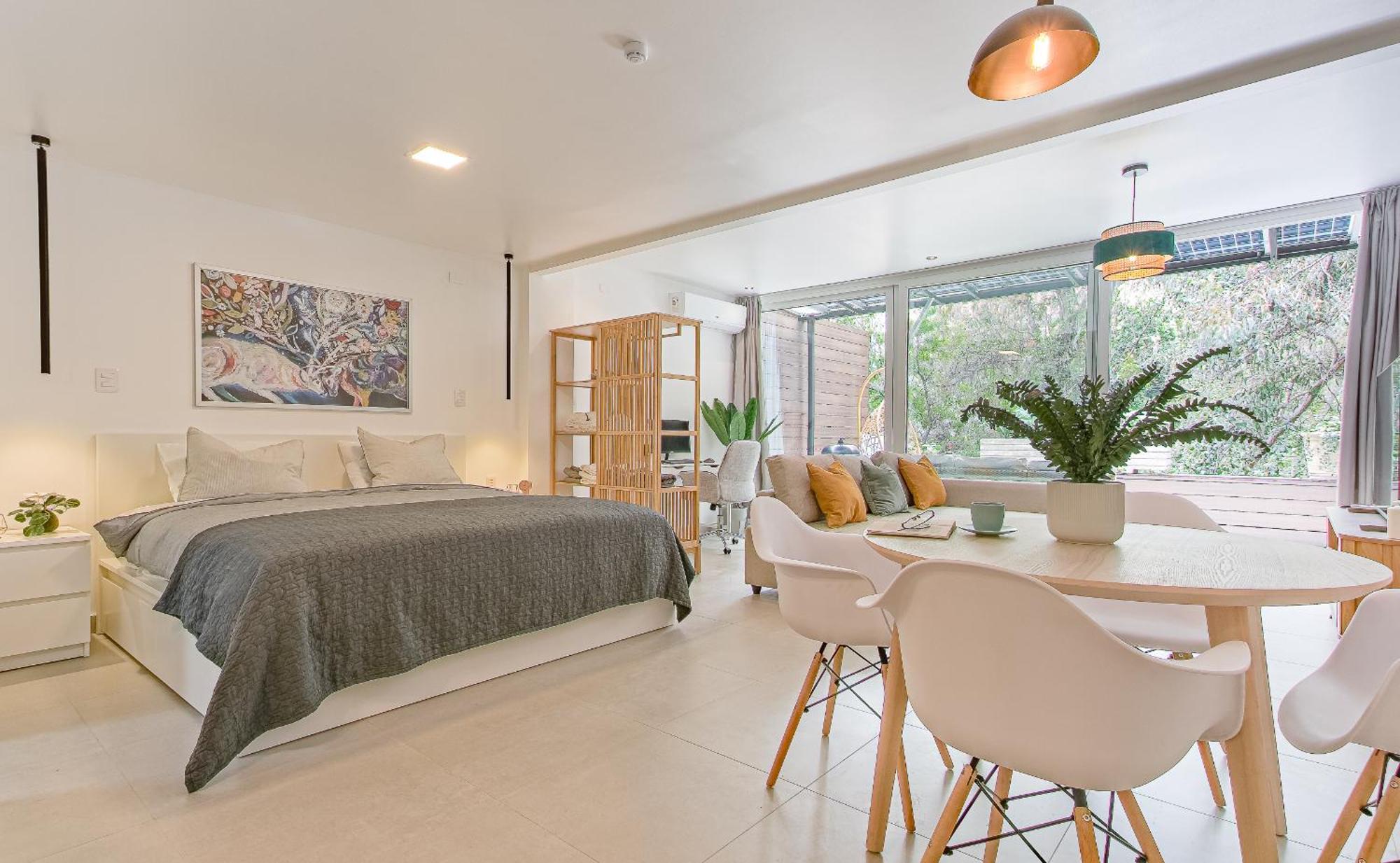 Apartamento King-size Bed With Terrace And Air Conditioning!