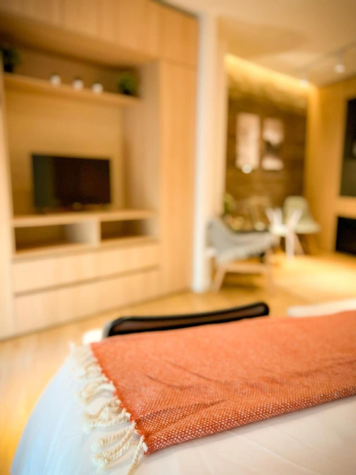 Apartment Hom I Amplio Y Luminoso En Lastarria Santiago