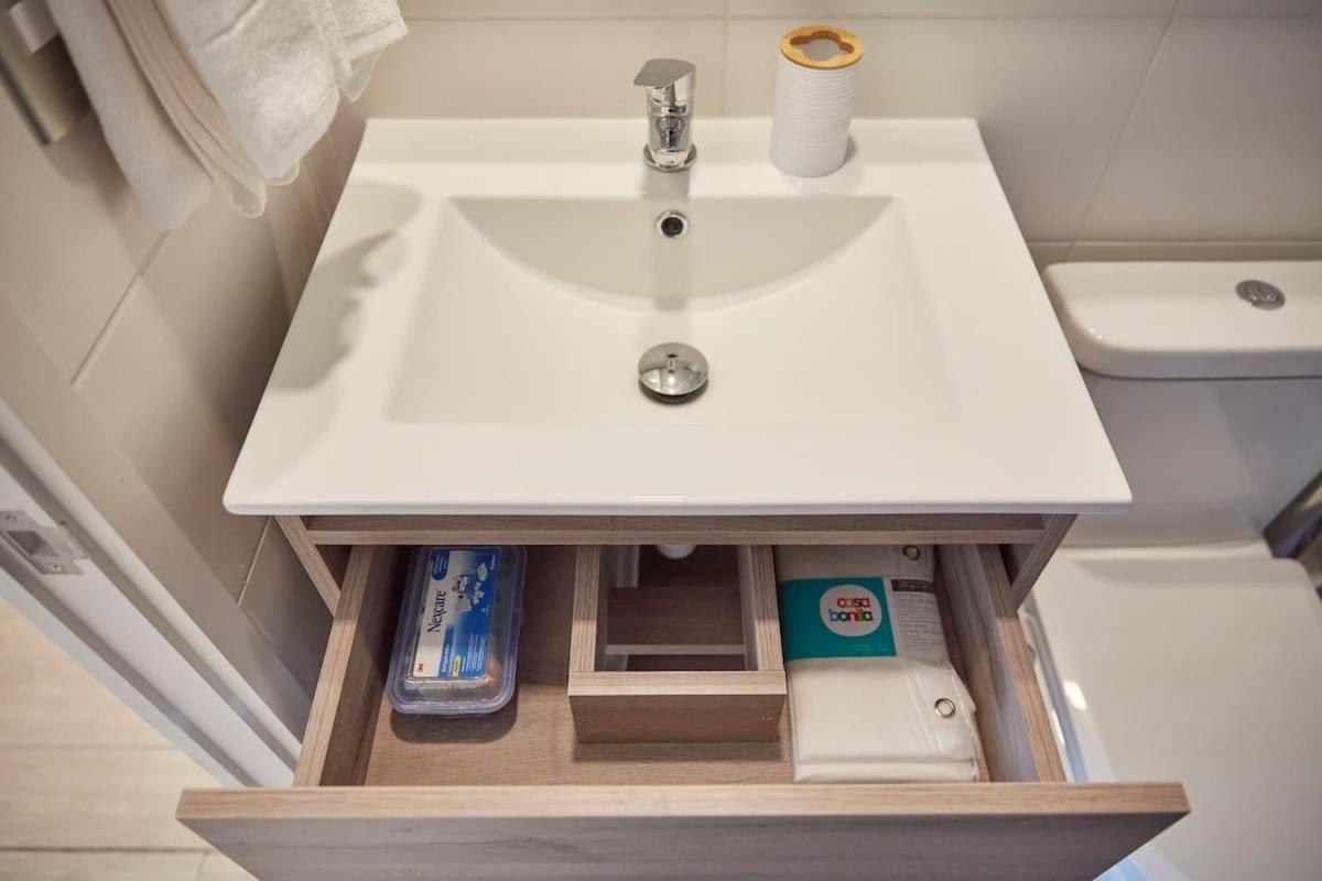Apartment Hom I Amplio Y Comodo Depto 2d2b En Centro *
