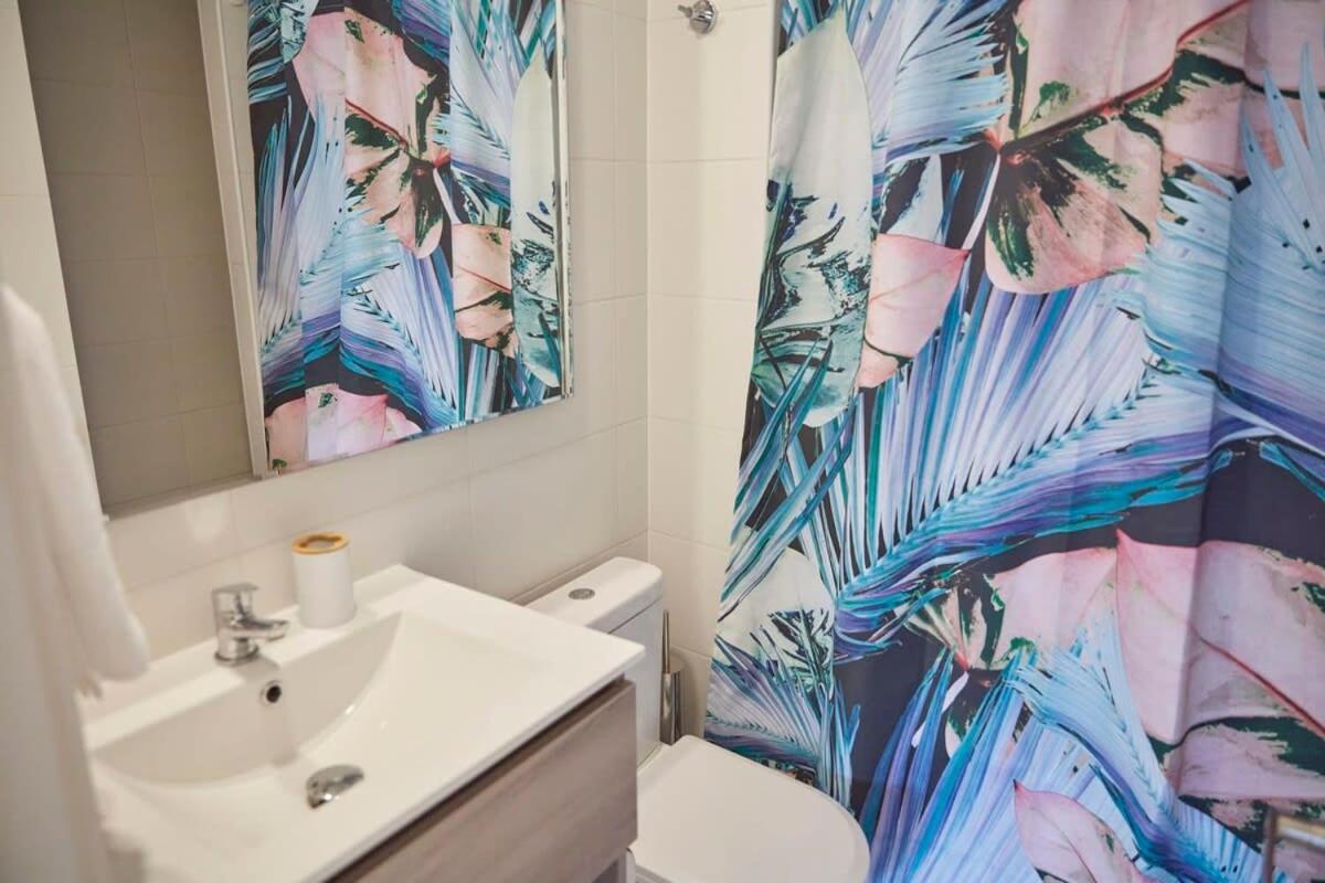 Apartment Hom I Amplio Y Comodo Depto 2d2b En Centro Santiago