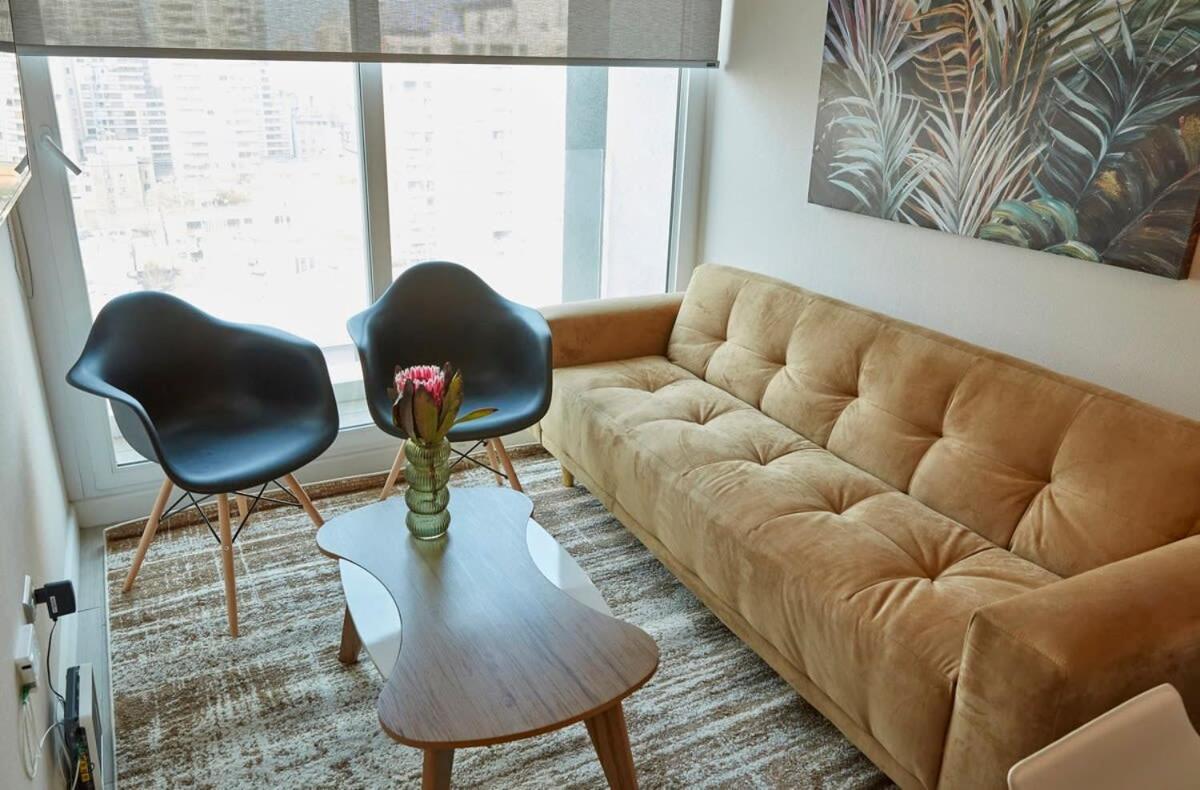 Apartment Hom I Amplio Y Comodo Depto 2d2b En Centro Santiago