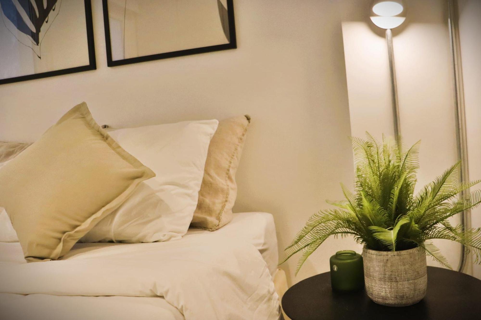 Apartamento Hom I Luminoso En Calle Monjitas, Santiago de Chile