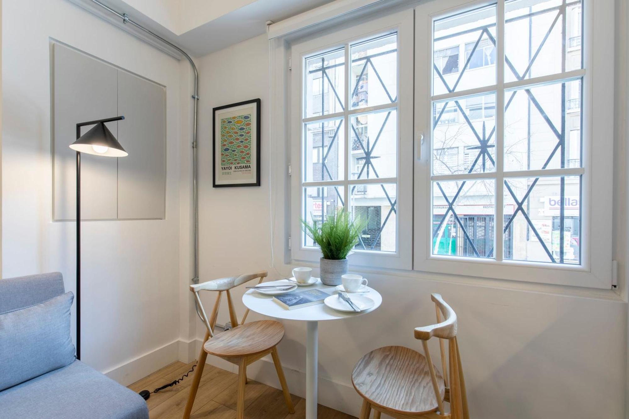 Hom I Loft 2d2b Con Terraza En El Corazon De Mj110 Santiago