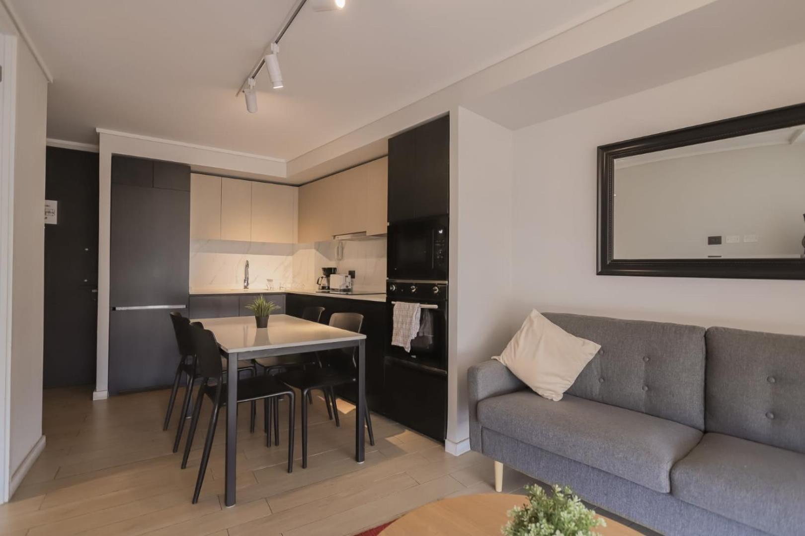 Apartment Cozy Steps Away From Costanera Center