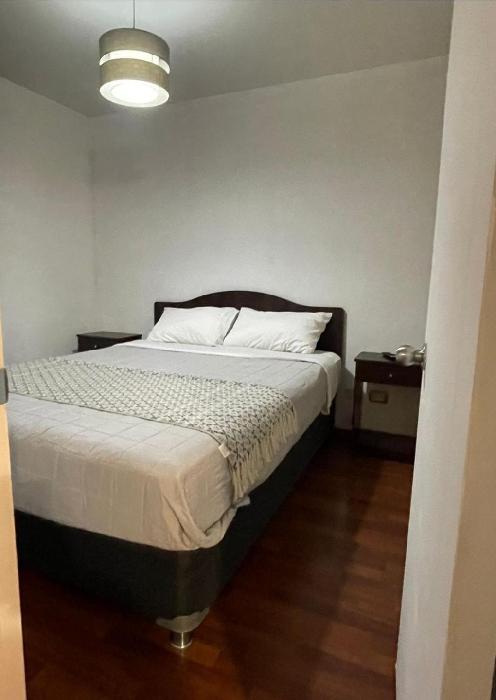 Departamento Centro Con Estacionamiento Santiago