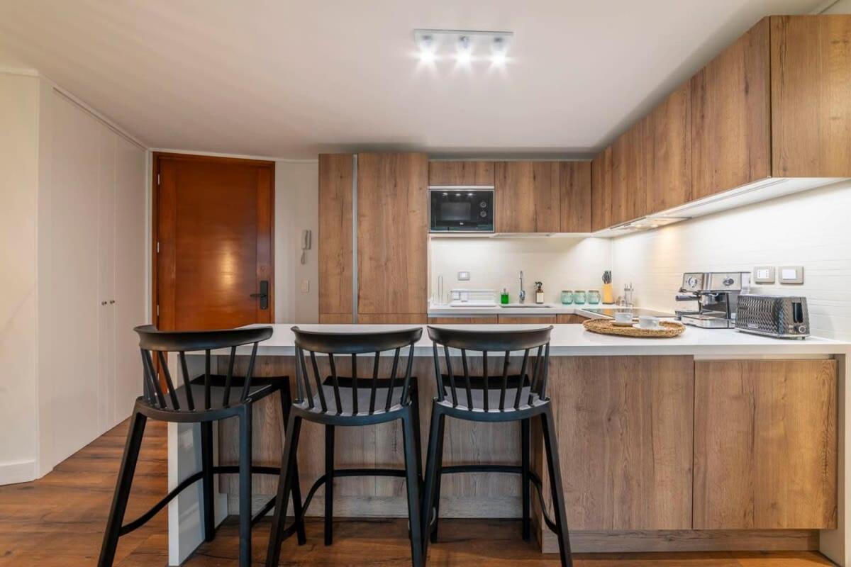 Descubre La Elegancia 2 En Condes Apartment Santiago