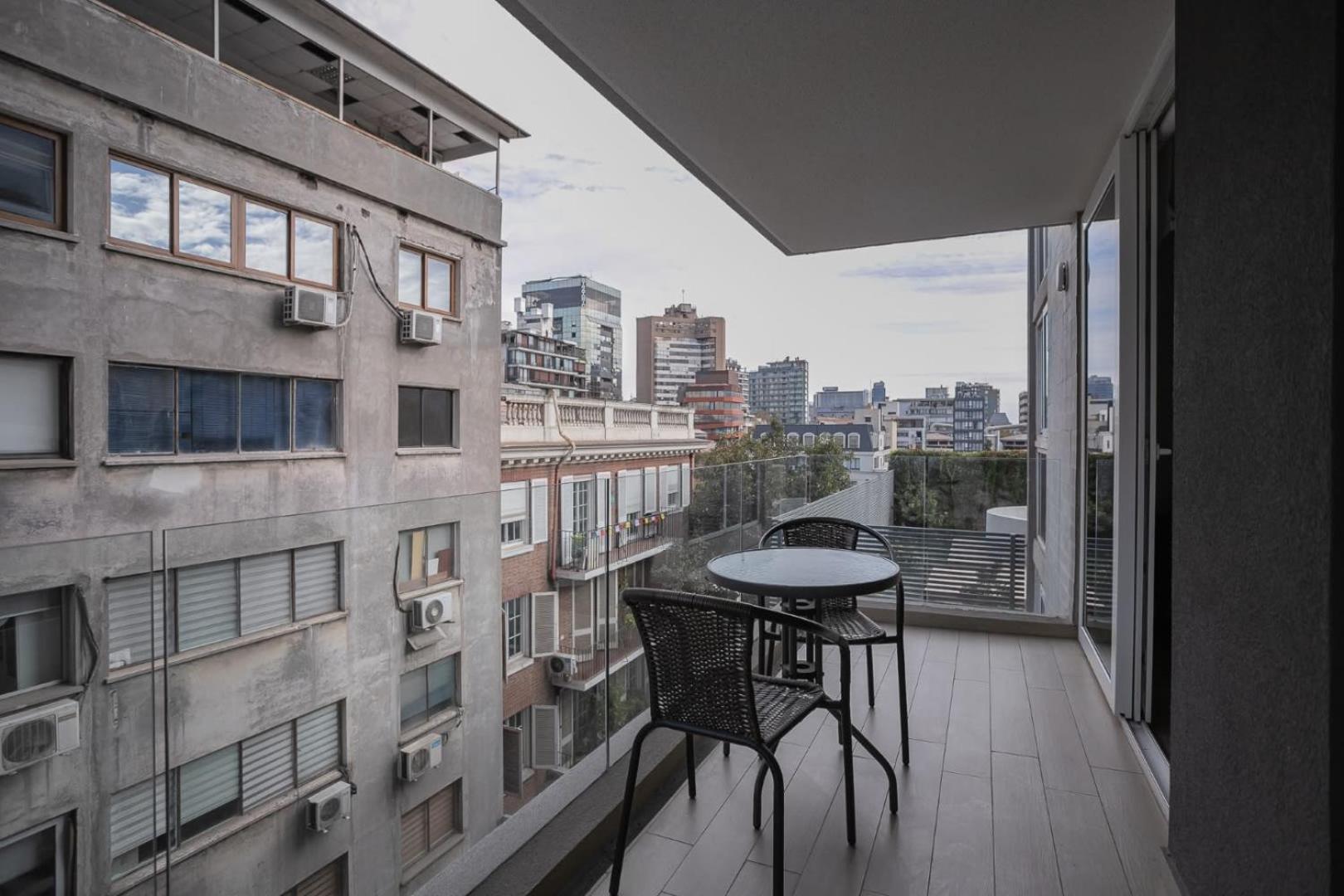 2b2b Steps Away From Costanera Center Apartment *