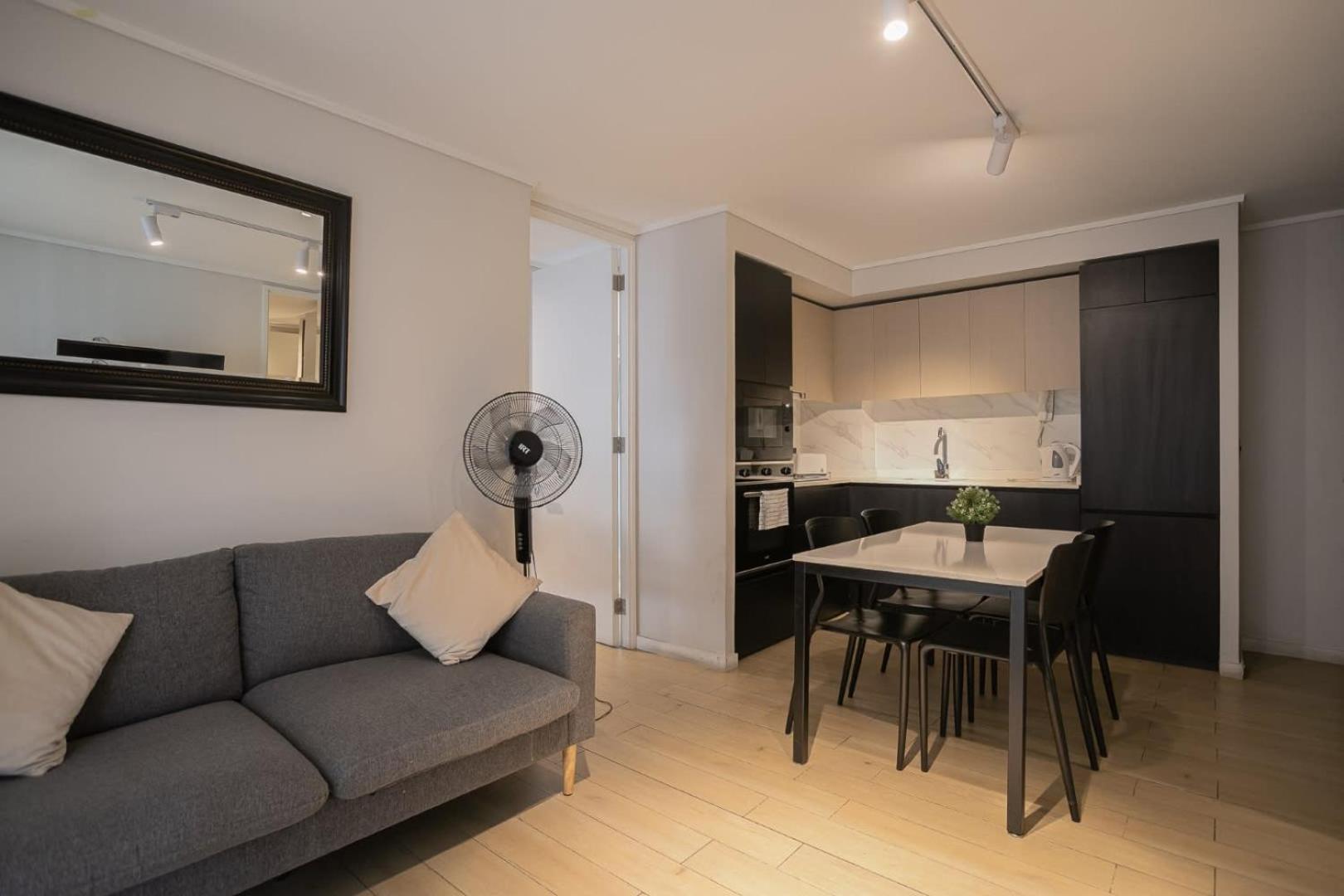 Apartment 2b2b Steps Away From Costanera Center Santiago
