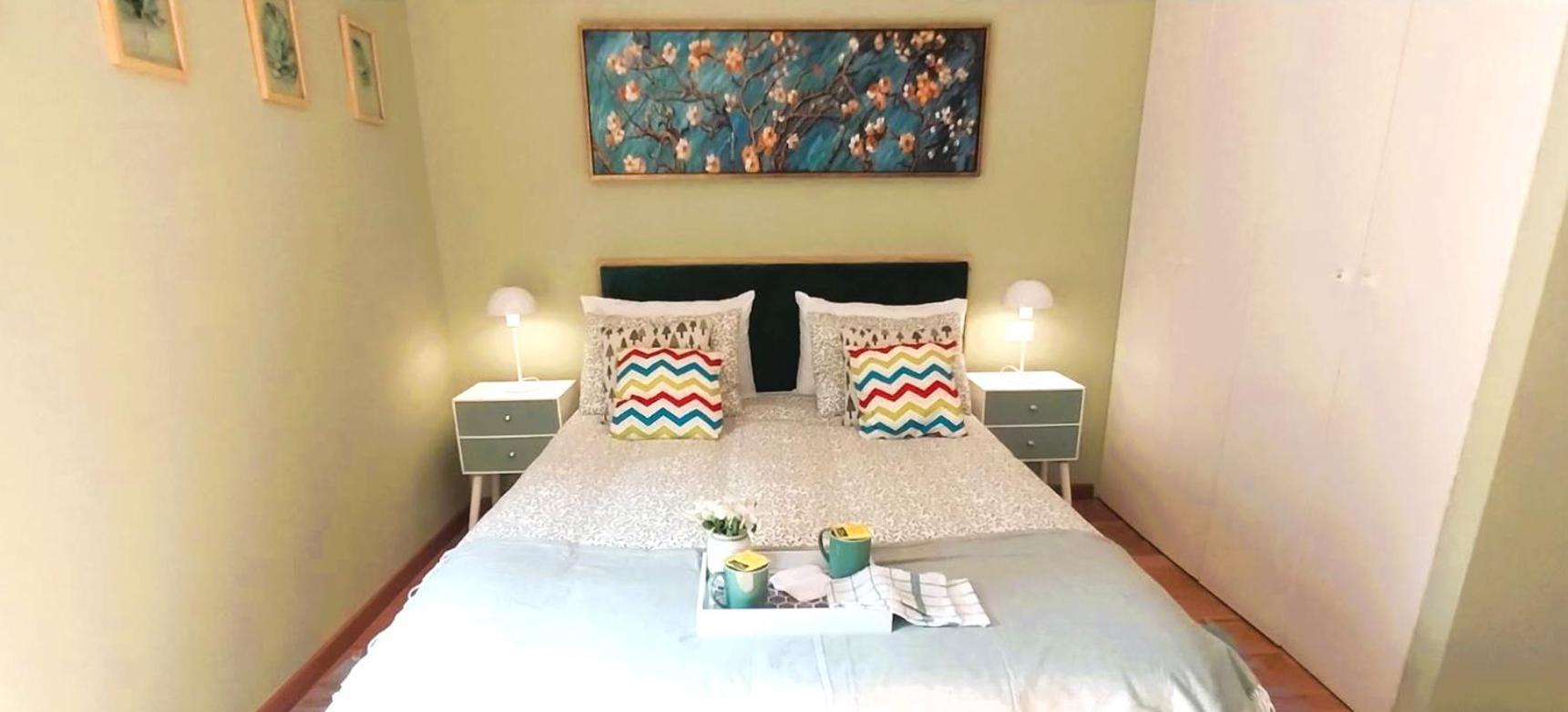 Barrio Historico 3 Min Metro, Wifi, Netflik, Comodidad Apartment *