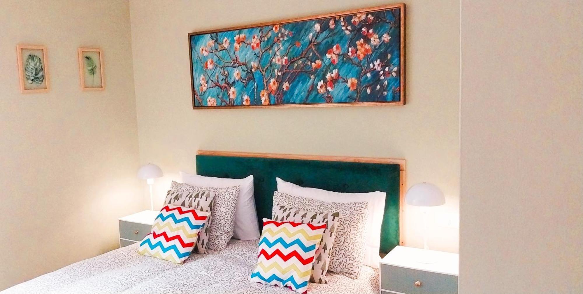 Barrio Historico 3 Min Metro, Wifi, Netflik, Comodidad Apartment *