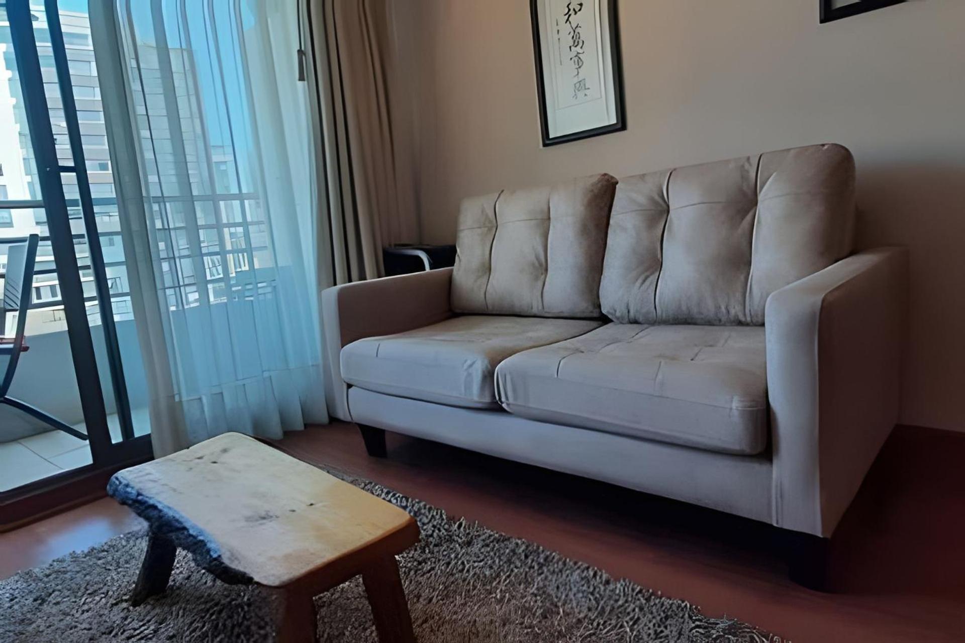 Apartment Living Flores