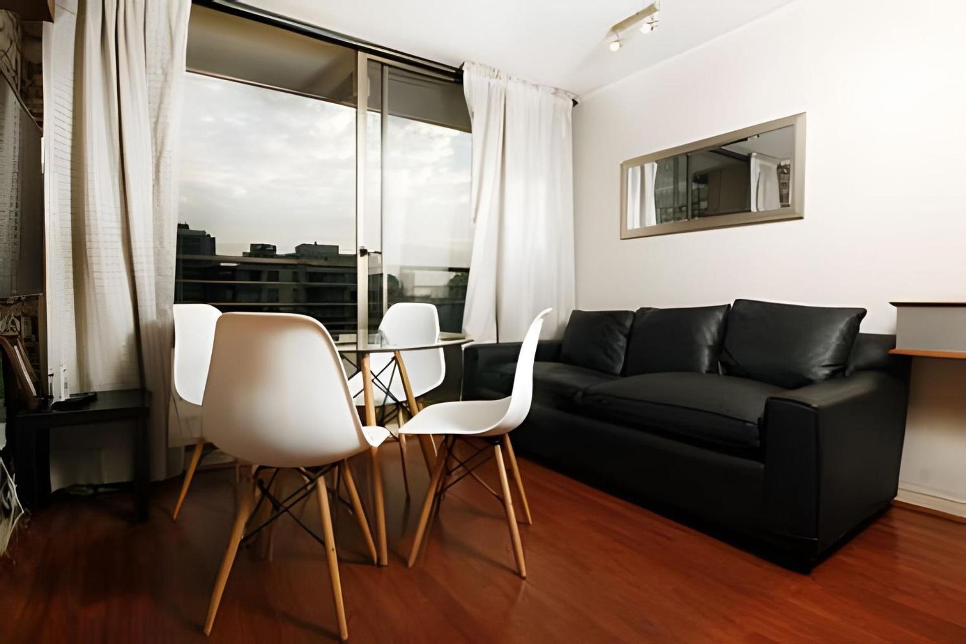 Apartment Living Flores *