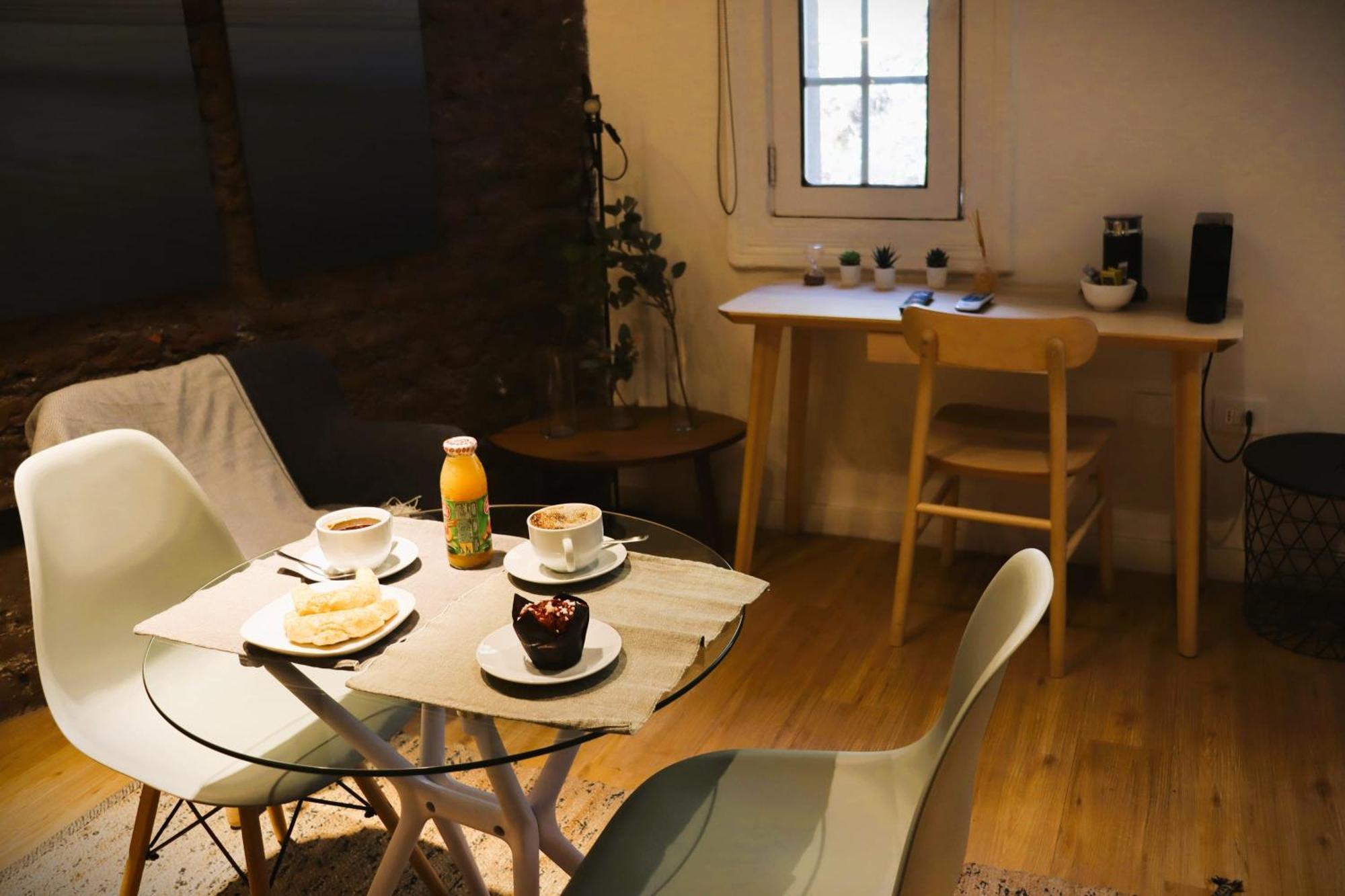 Apartment Hom I Moderno En El Centro De Lastarria
