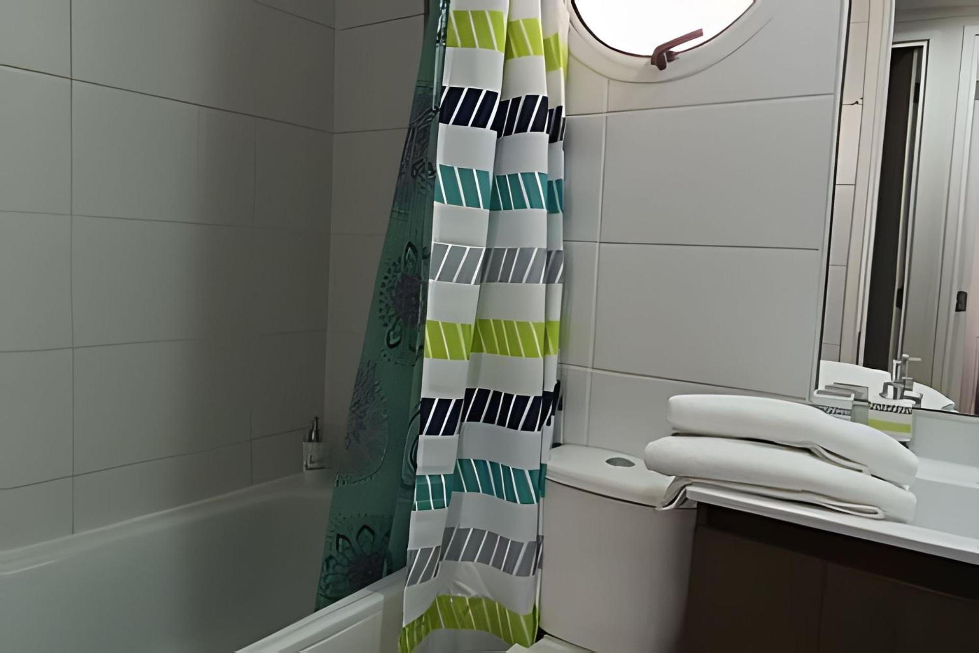 Apartamento Living Lira * Santiago