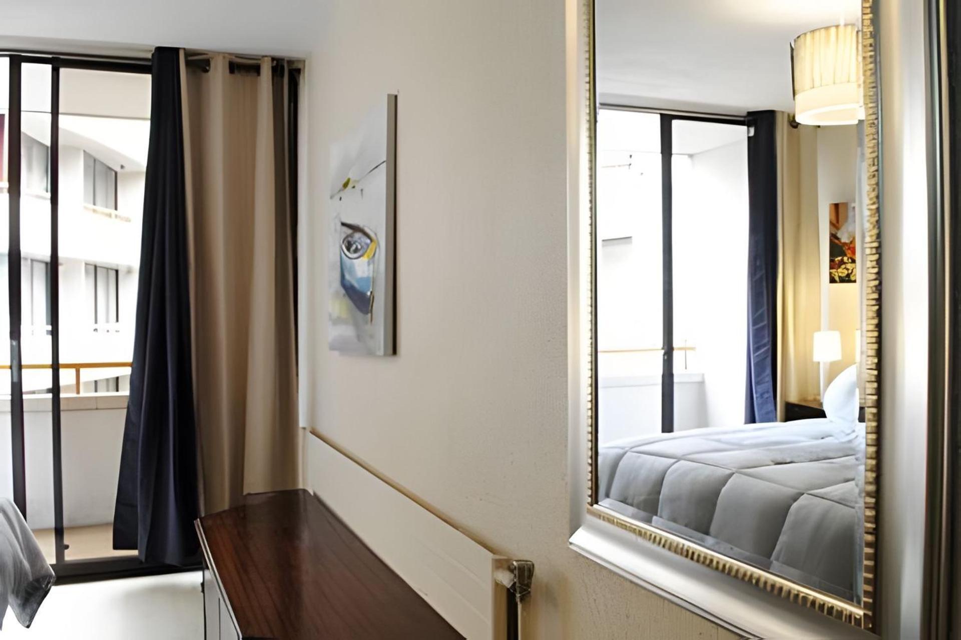Apartment Living Paris Santiago
