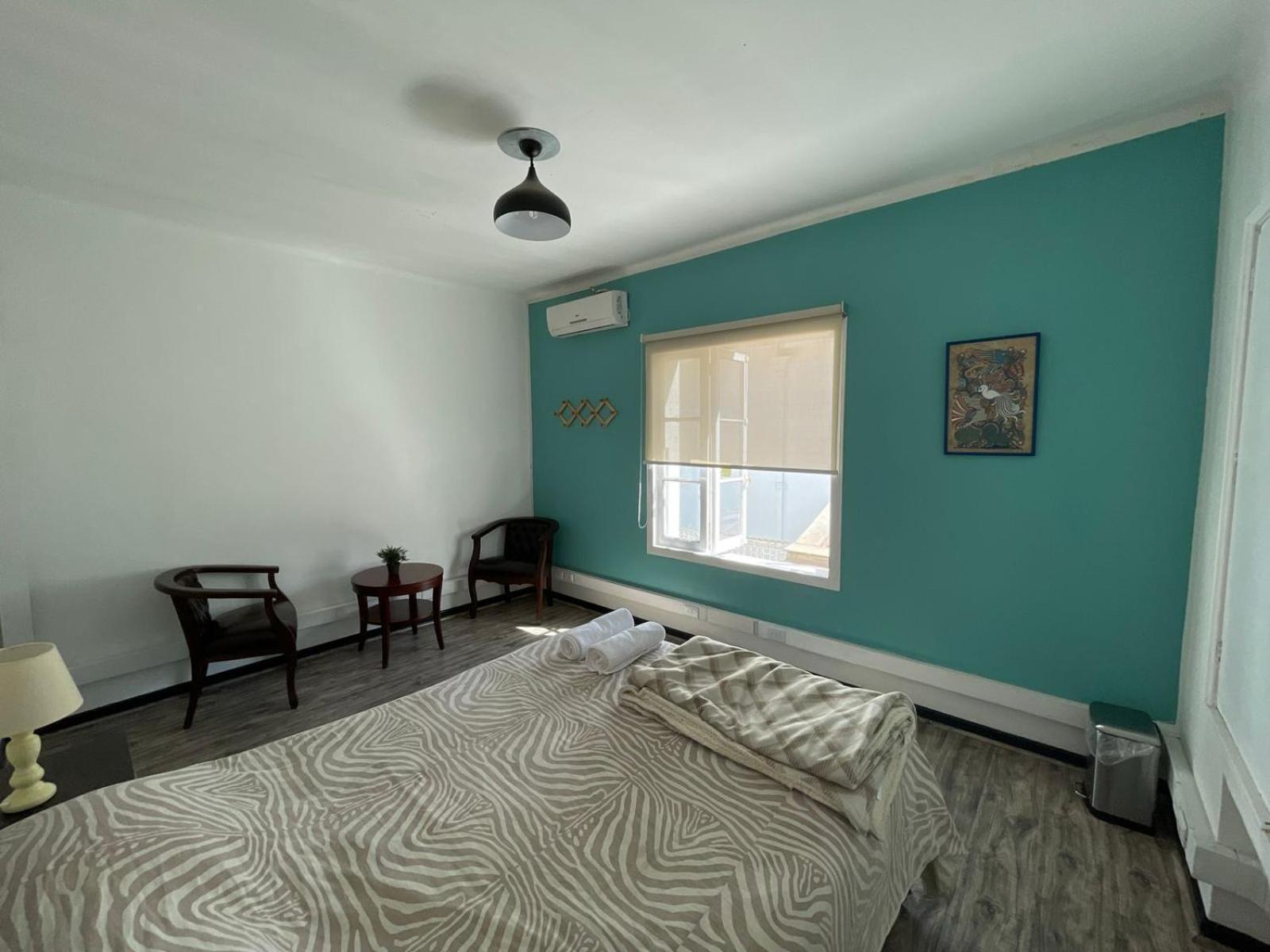 Casa Blanca Homestay *