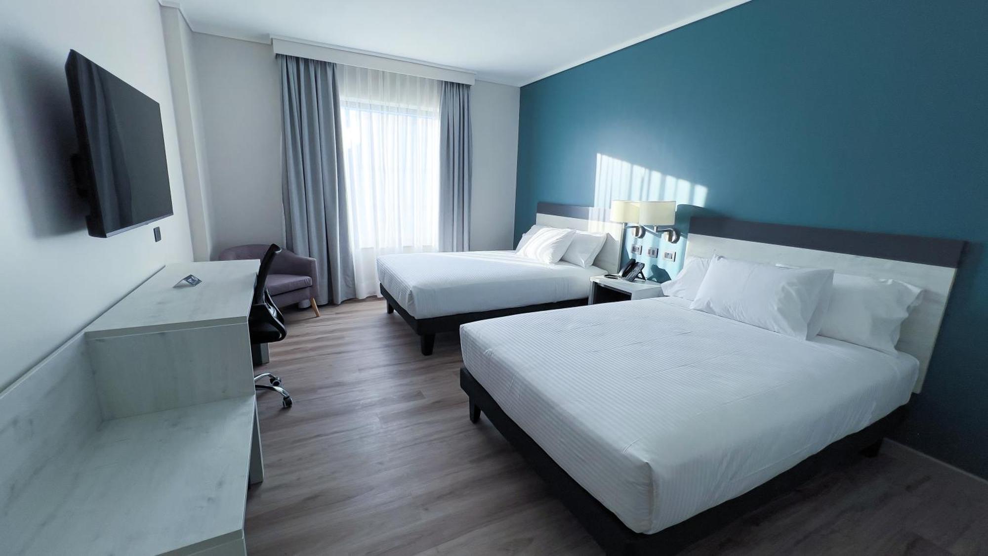 Diego De Almagro Aeropuerto 4* Santiago