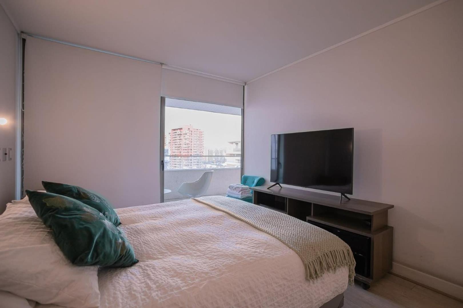 Premium 2br 2ba Parque Arauco - Balcon Con Malla Căn hộ