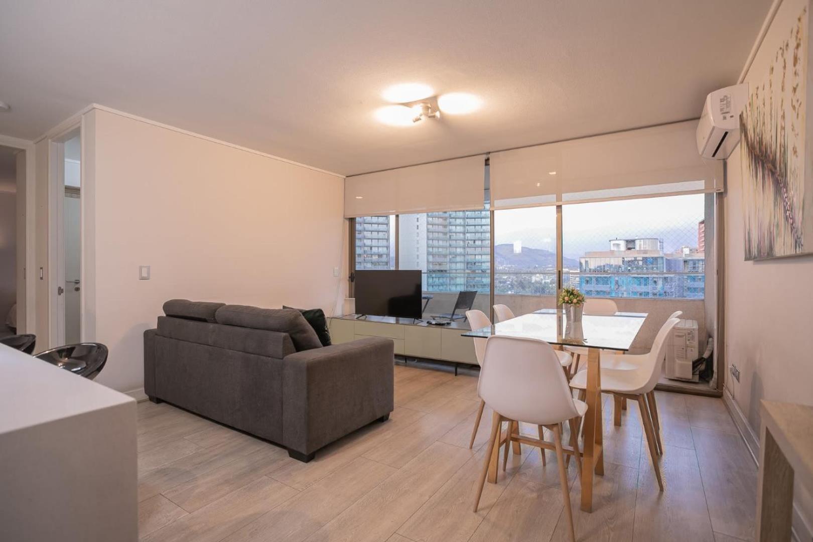 Premium 2br 2ba Parque Arauco - Balcon Con Malla Căn hộ Santiago