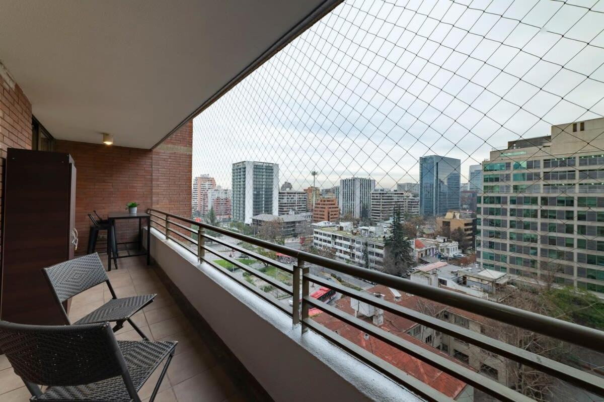 Amplio Y Confortable Depto Familiar Con Malla * Santiago